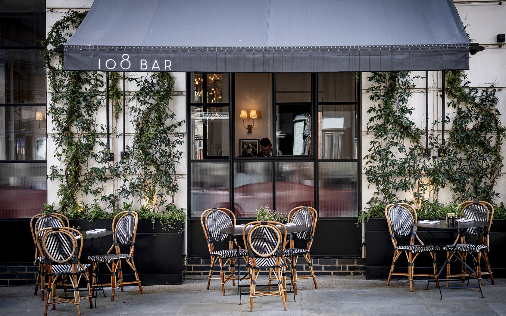 108 restaurant london